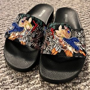 Steve Madden Slides